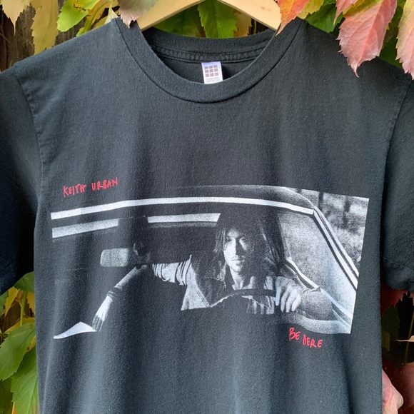 Keith Urban Tee - Picture 3 of 7